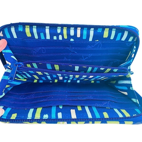 Vera Bradley Wallet Katalina Blues Floral Print Zip Around Accordion Design - Picture 3 of 10